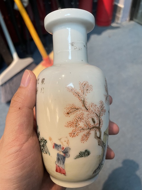 古玩陶瓷人物故事棒槌瓶真品鑒賞圖