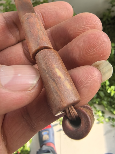 古玩玉器地方玉仿古勒子手串真品鑒賞圖