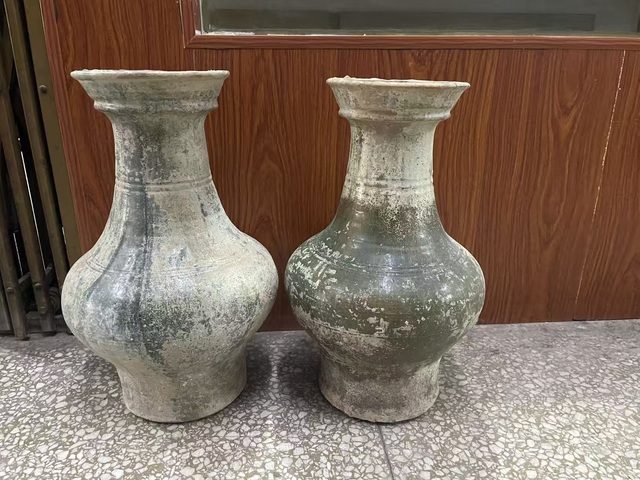 古玩陶瓷漢·銀釉美人瓶拍賣，當前價格4800元