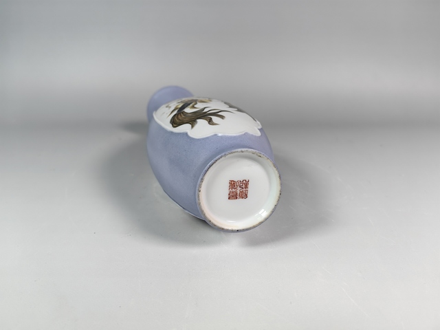 古玩陶瓷創(chuàng)匯喜鵲登梅魚(yú)藻紋琺瑯彩海棠瓶真品鑒賞圖