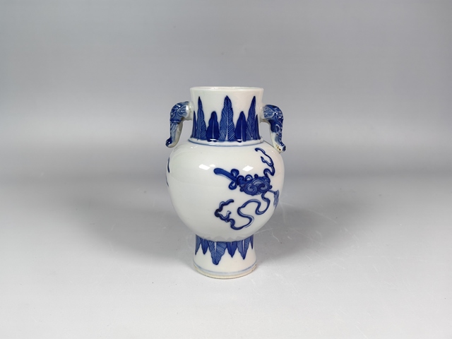 古玩陶瓷晚清霸王別姬人物故事紋青花獸耳尊真品鑒賞圖