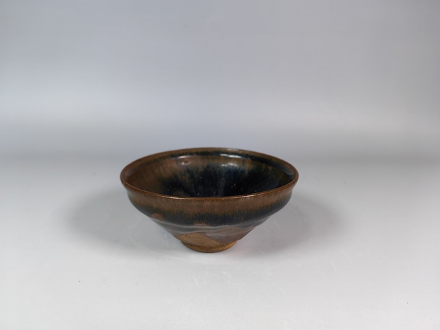 古玩陶瓷宋窯變兔毫建窯盞真品鑒賞圖