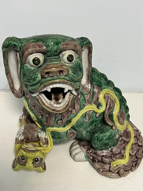 古玩陶瓷素三彩獅子真品鑒賞圖