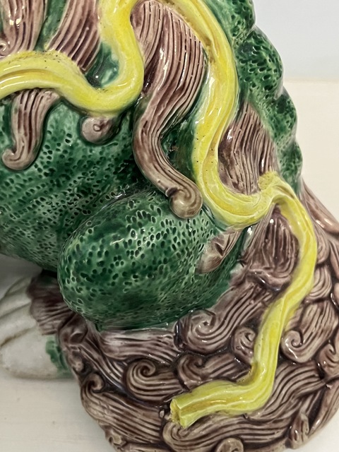 古玩陶瓷素三彩獅子真品鑒賞圖