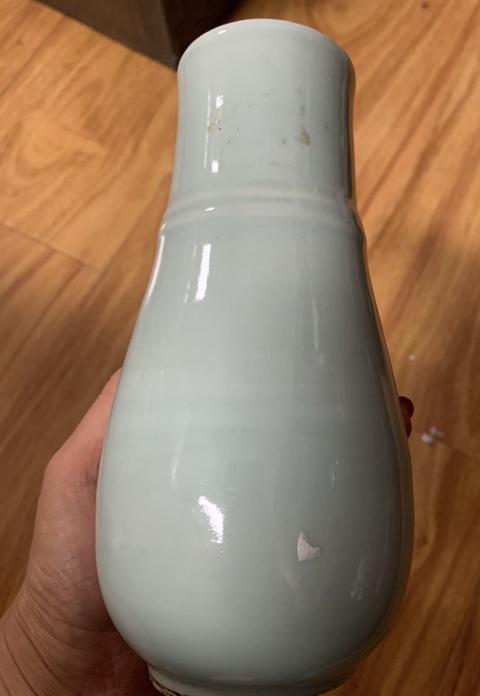 古玩陶瓷弦紋尊瓶真品鑒賞圖