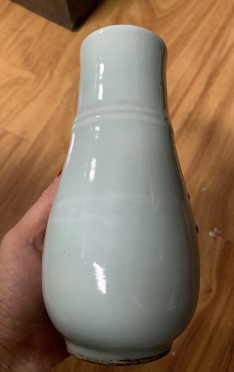 古玩陶瓷弦紋尊瓶真品鑒賞圖