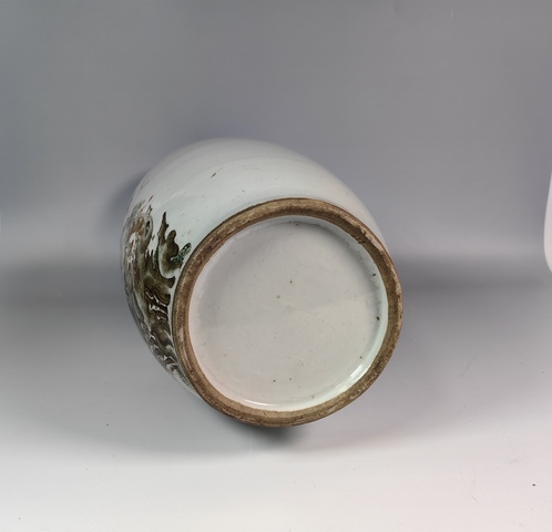 古玩陶瓷晚清民國(guó)五倫圖粉彩獸耳賞瓶真品鑒賞圖