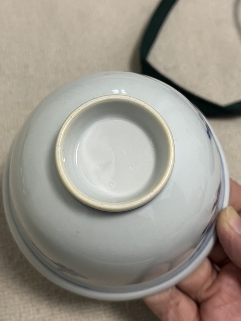 古玩陶瓷竹梅喜鵲紋青花蓋碗真品鑒賞圖