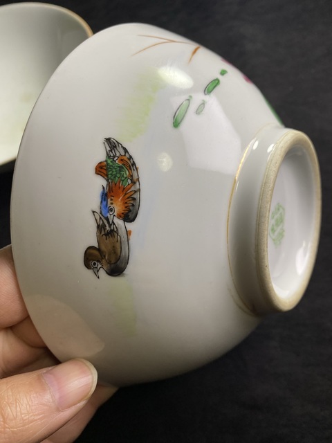 古玩陶瓷創(chuàng)匯蓮池游禽滿池嬌粉彩碗拍賣，當前價格288元