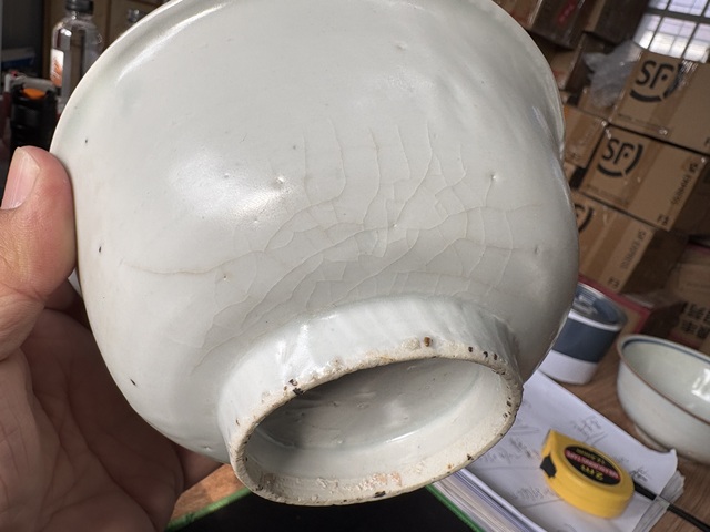 古玩陶瓷明中白釉碗真品鑒賞圖