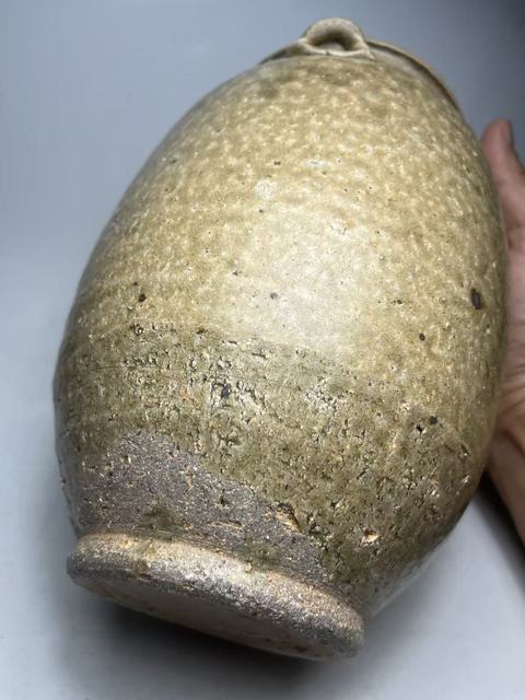 古玩陶瓷（晚唐至北宋）青釉雙系罐拍賣，當(dāng)前價(jià)格0元