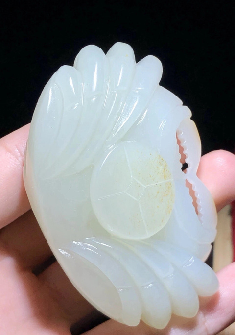 古玩玉器染色仿和田玉籽料“螃蟹”真品鑒賞圖