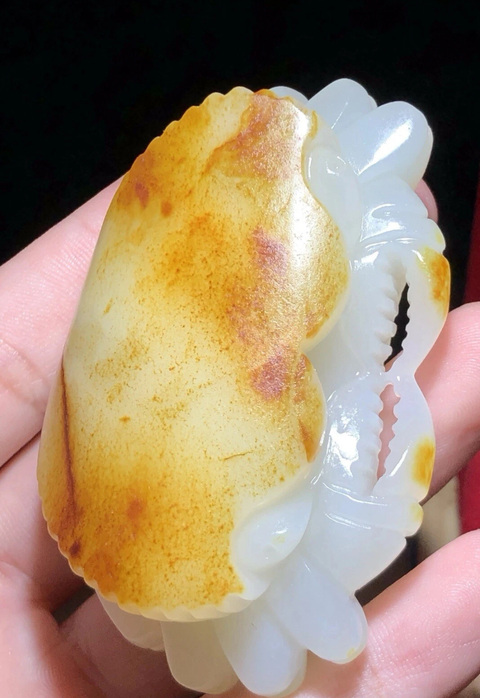 古玩玉器染色仿和田玉籽料“螃蟹”真品鑒賞圖