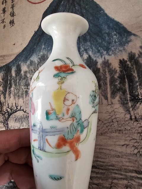 古玩陶瓷晚清三娘教子一路連升粉彩撇口瓶真品鑒賞圖