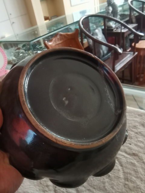 古玩陶瓷黑釉花口碗真品鑒賞圖