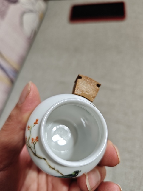 古玩陶瓷粉彩花鳥紋鳥食罐真品鑒賞圖