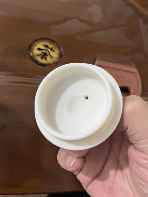 古玩陶瓷白釉執(zhí)壺真品鑒賞圖