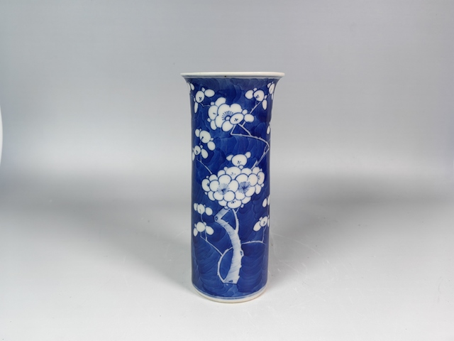 古玩陶瓷晚清冰梅紋青花花觚真品鑒賞圖