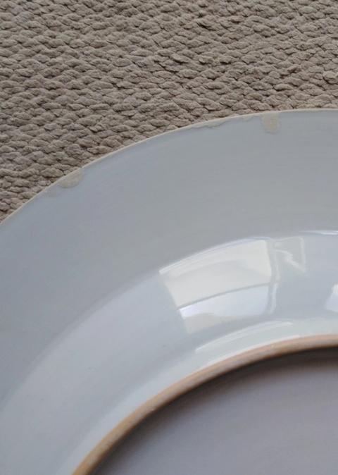 古玩陶瓷青花礬紅松鹿圖折沿盤真品鑒賞圖