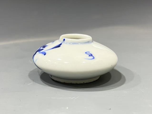 古玩陶瓷青花水盂真品鑒賞圖