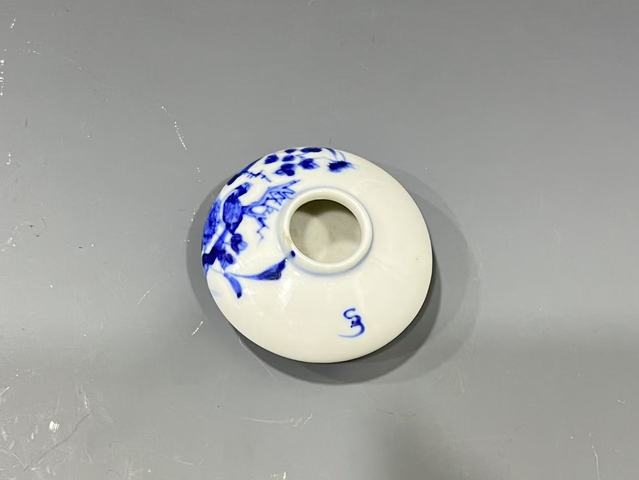 古玩陶瓷青花水盂真品鑒賞圖