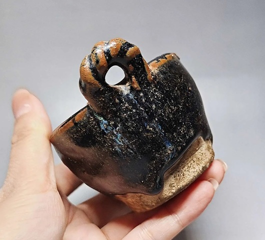 古玩陶瓷清代黑釉油燈真品鑒賞圖