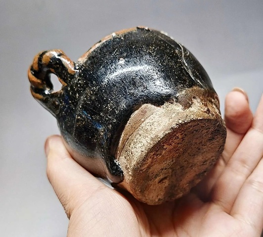 古玩陶瓷清代黑釉油燈真品鑒賞圖