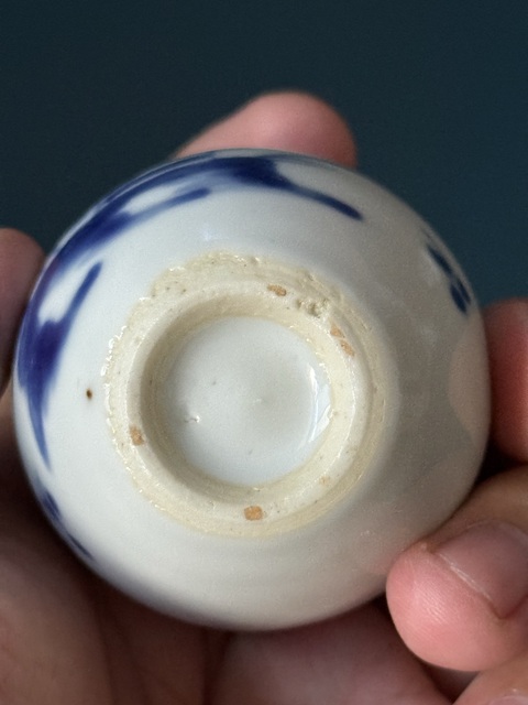 古玩陶瓷山水紋青花瓶真品鑒賞圖