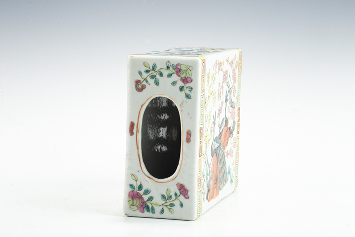 古玩陶瓷清晚·粉彩花鳥紋書擋拍賣，當前價格3136元