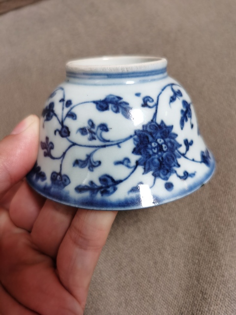 古玩陶瓷青花杯真品鑒賞圖