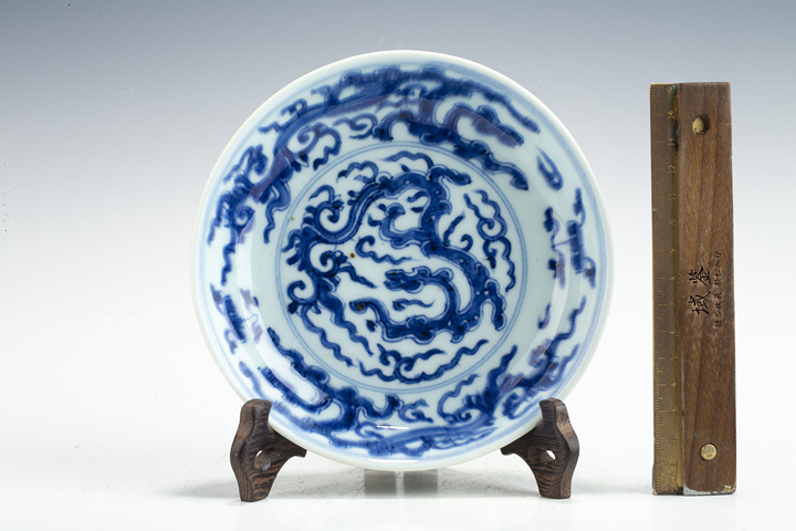 古玩陶瓷清雍正·青花夔龍紋盤拍賣，當前價格1332元