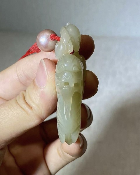 古玩玉器獨占鰲頭真品鑒賞圖