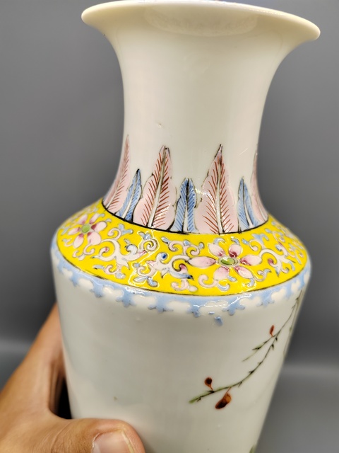 古玩陶瓷民國洪憲彩?細路粉彩功名富貴圖棒槌瓶拍賣，當前價格1888元