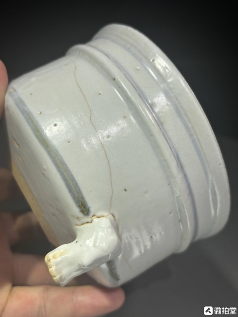 古玩陶瓷三足筒式香爐真品鑒賞圖