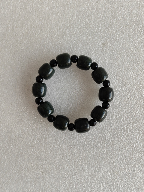 古玩玉器和田青玉手串拍賣，當(dāng)前價(jià)格450元