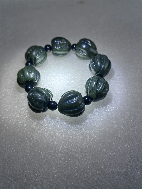 古玩玉器和田青玉手串拍賣，當(dāng)前價(jià)格398元