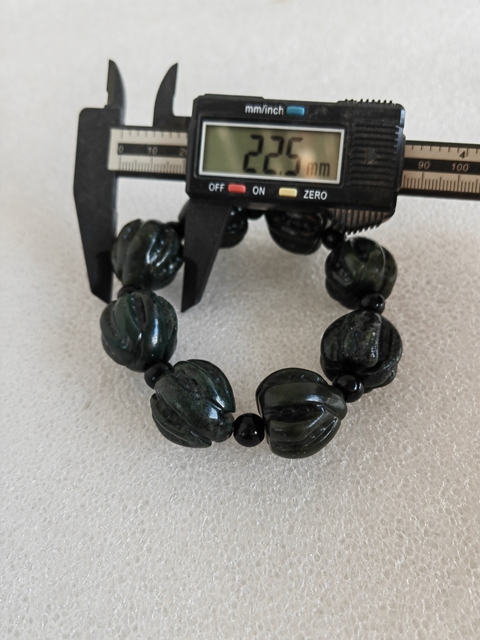 古玩玉器和田青玉手串拍賣，當(dāng)前價(jià)格398元