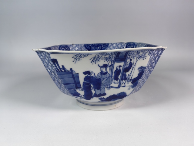 古玩陶瓷康熙人物故事紋青花四方倭角供碗真品鑒賞圖