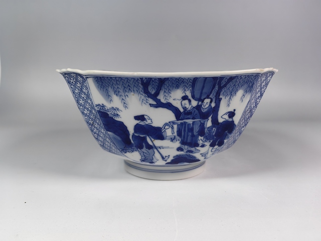 古玩陶瓷康熙人物故事紋青花四方倭角供碗真品鑒賞圖