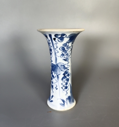 古玩陶瓷清康熙-青花葡萄紋花觚拍賣，當前價格999元