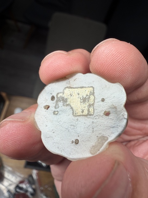 古玩玉器元代和田玉雕龜吐祥云帶飾拍賣，當(dāng)前價(jià)格20000元