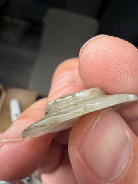 古玩玉器元代和田玉雕龜吐祥云帶飾拍賣，當(dāng)前價(jià)格20000元