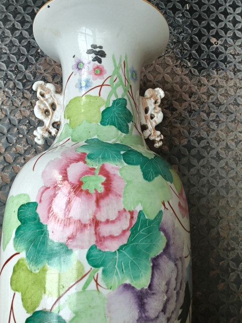 古玩陶瓷花鳥詩紋雙耳瓶拍賣，當(dāng)前價格5000元