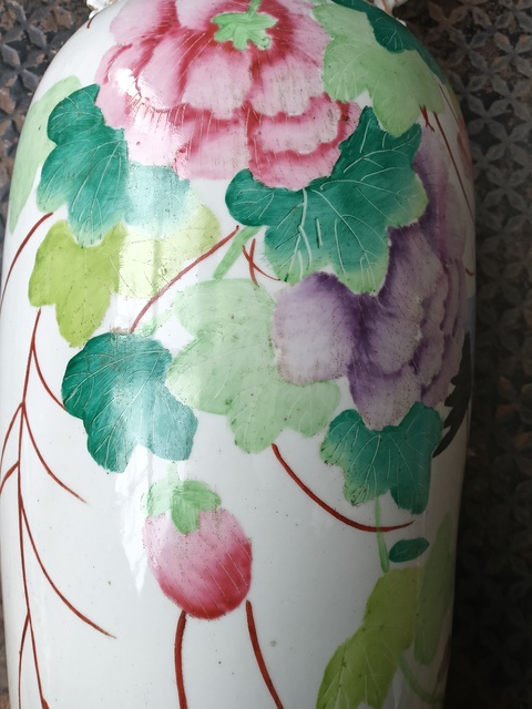 古玩陶瓷花鳥詩紋雙耳瓶拍賣，當(dāng)前價格5000元