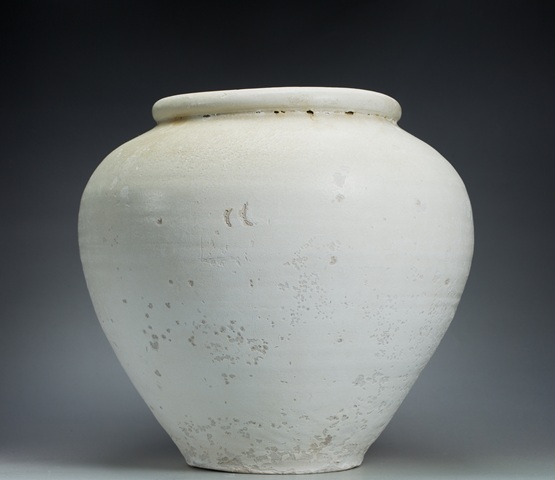 古玩陶瓷唐代白釉唇口罐拍賣，當前價格9000元