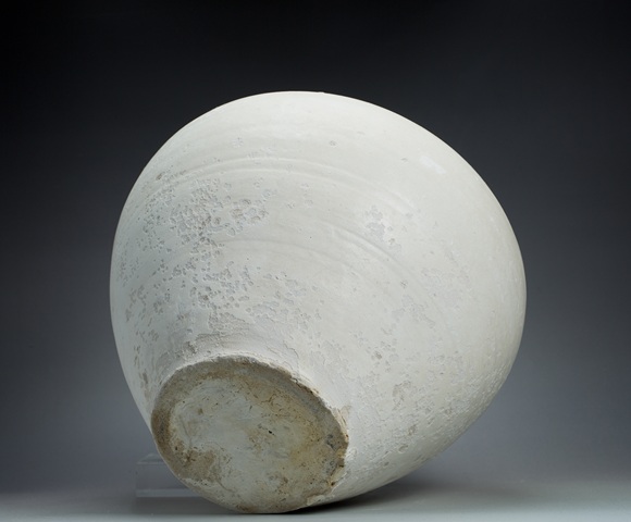 古玩陶瓷唐代白釉唇口罐拍賣，當前價格9000元