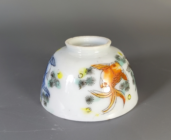 古玩陶瓷彩繪金玉滿堂紋茶碗真品鑒賞圖