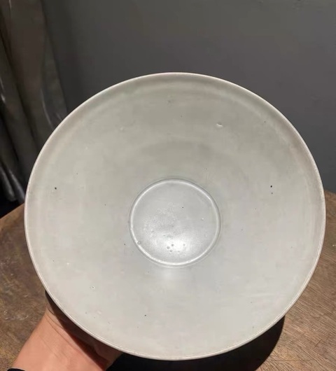 古玩陶瓷五代·白釉唇口大碗拍賣，當前價格1608元