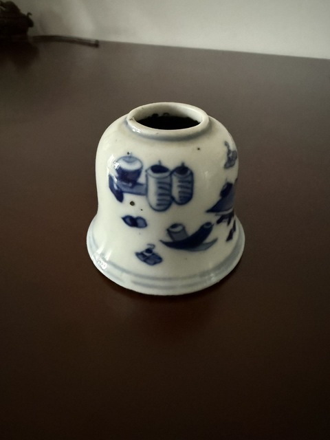 古玩陶瓷雙藍圈乾隆年制款博古圖水盂真品鑒賞圖