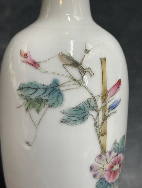 古玩陶瓷民國 粉彩花卉紋瓶真品鑒賞圖